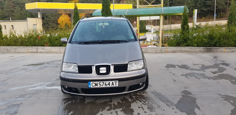 Seat Alhambra, снимка 2 - Автомобили и джипове - 52405884