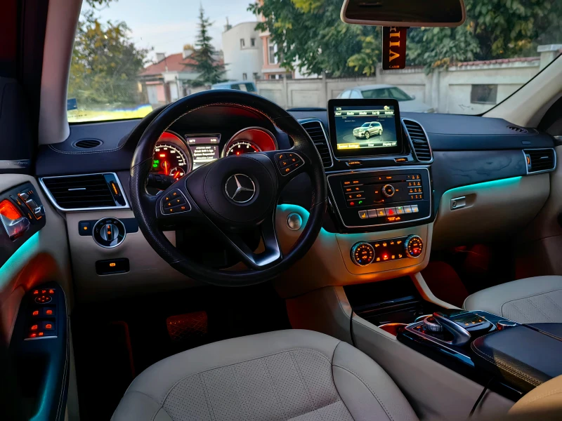Mercedes-Benz GLS 450, снимка 16 - Автомобили и джипове - 52631738