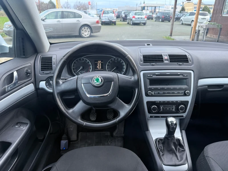 Skoda Octavia 1.9TDI, снимка 8 - Автомобили и джипове - 52678842