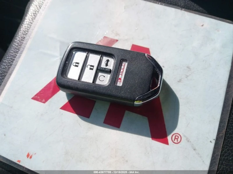 Honda Civic 2.0L I-4 DOHC, VVT, 158HP Front Wheel Drive, снимка 3 - Автомобили и джипове - 52914099