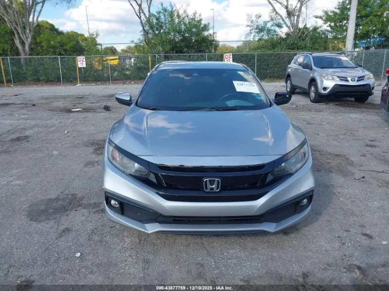 Honda Civic 2.0L I-4 DOHC, VVT, 158HP Front Wheel Drive, снимка 4 - Автомобили и джипове - 52914099