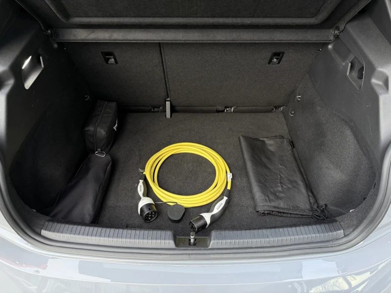 Cupra Born, снимка 6 - Автомобили и джипове - 52935641