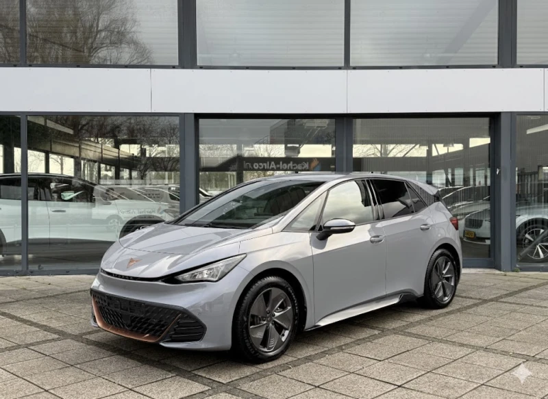 Cupra Born, снимка 2 - Автомобили и джипове - 52935641