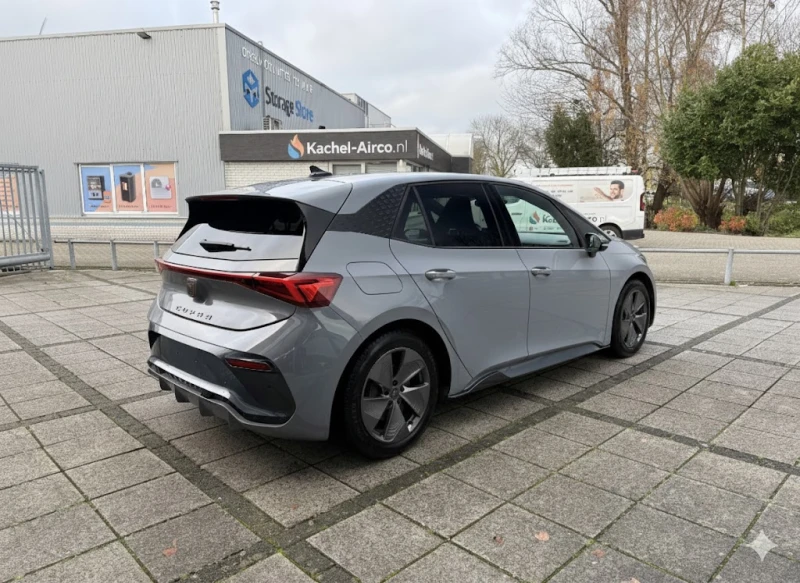 Cupra Born, снимка 3 - Автомобили и джипове - 52935641