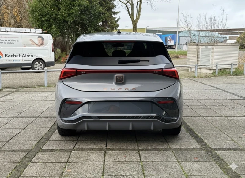 Cupra Born, снимка 5 - Автомобили и джипове - 52935641