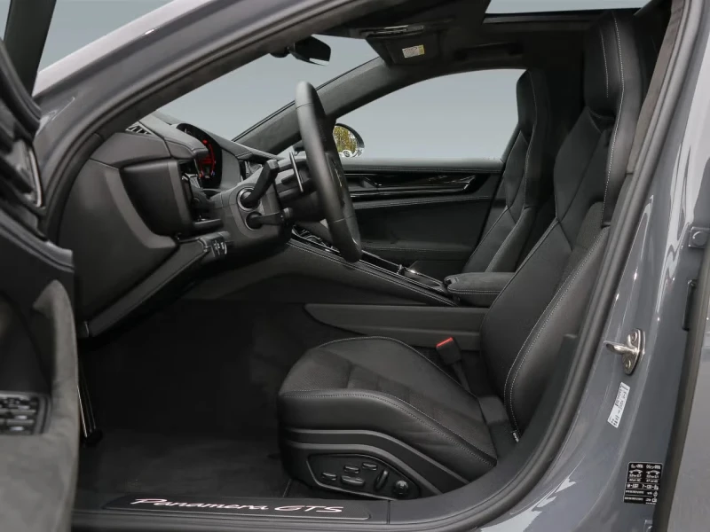 Porsche Panamera GTS* SPORT DESIGN* ПАНО* BOSE* HUD* ГАРАНЦИЯ, снимка 12 - Автомобили и джипове - 53214157