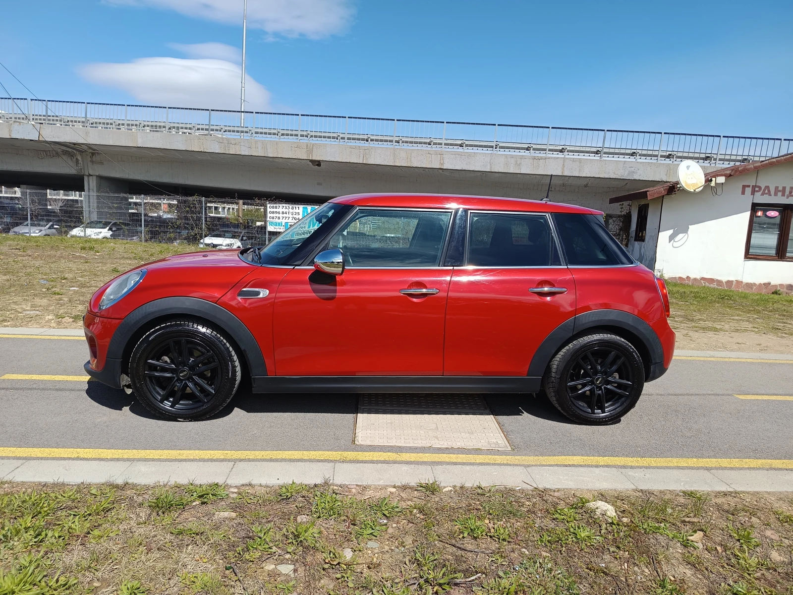 Mini Cooper 1.5 турбо - изображение 8