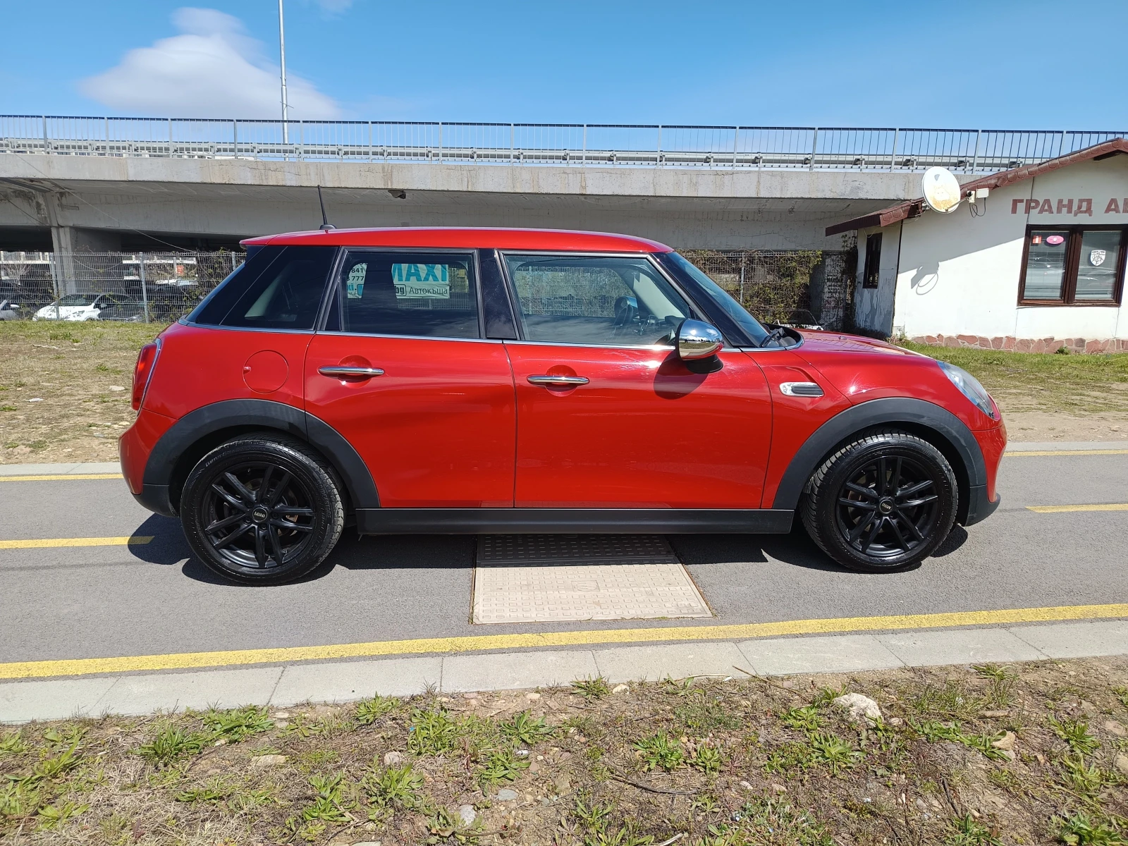 Mini Cooper 1.5 турбо - изображение 6