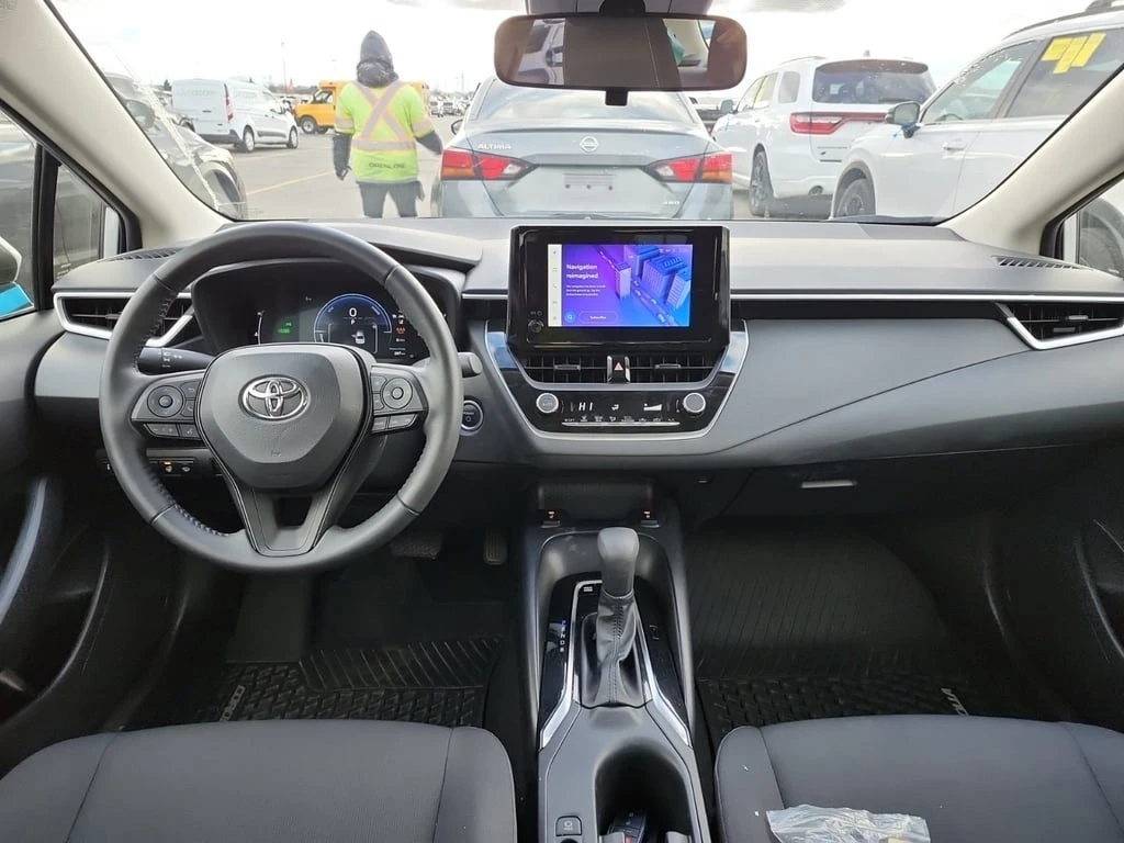 Toyota Corolla * HYBRID LE * CARFAX *  - изображение 10