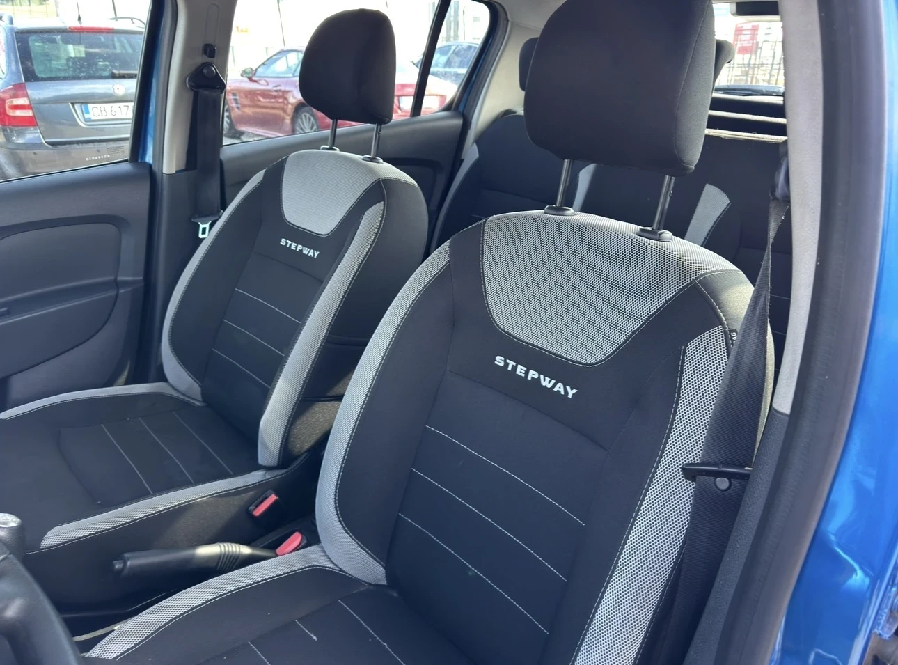 Dacia Sandero 2020�. / �������� / ���� ����� ���� / ��������� | Mobile.bg � ����������� 12