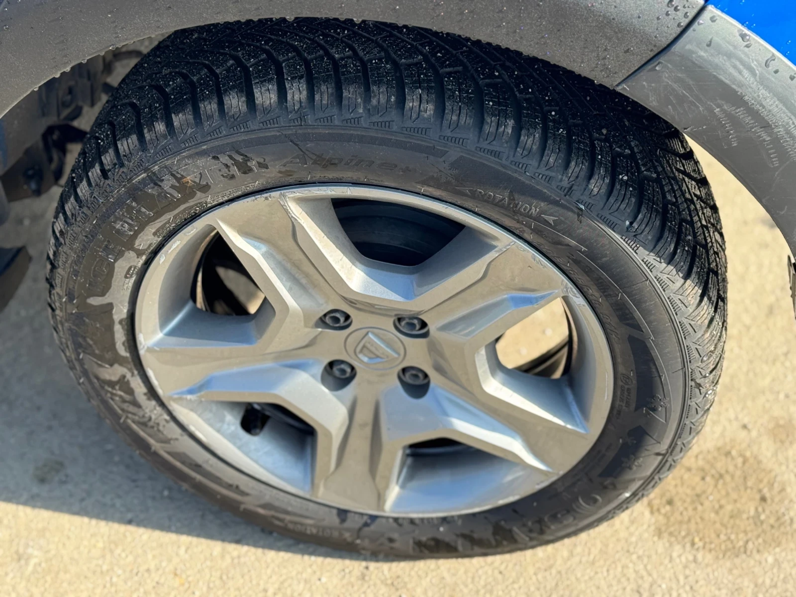 Dacia Sandero 2020г. / КЛИМАТИК / НОВИ ЗИМНИ ГУМИ / ОБСЛУЖЕНА - изображение 9