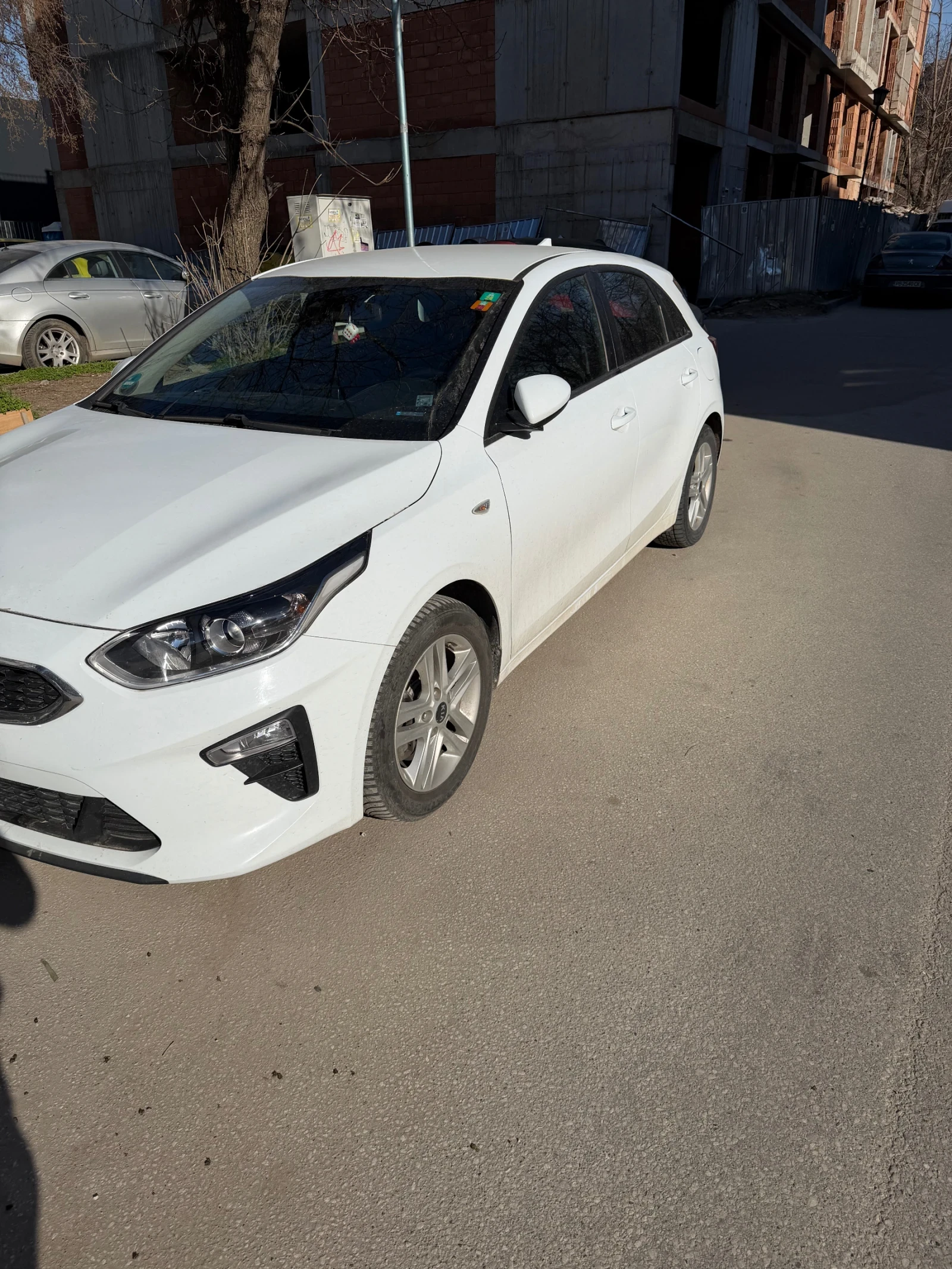 Kia Ceed, снимка 2 - Автомобили и джипове - 53758474