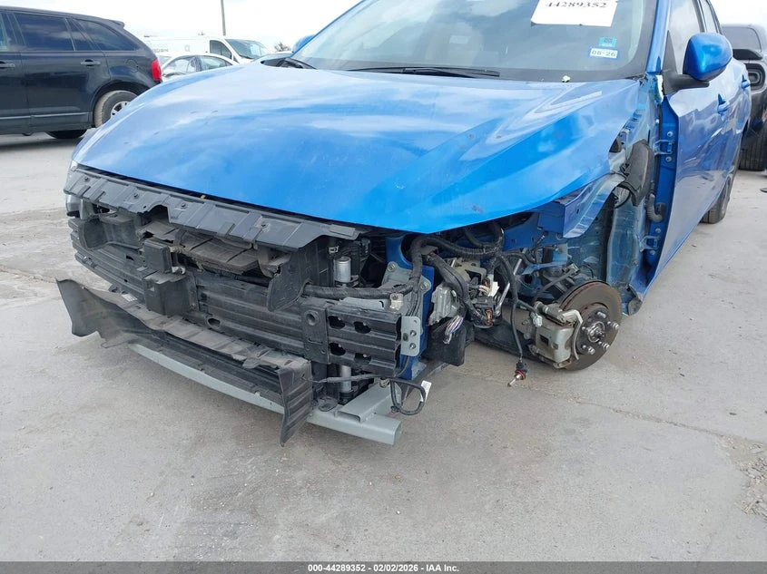 Nissan Sentra 2.0L I-4 DI, DOHC, VVT, 149HP Front Wheel Drive | Mobile.bg � ����������� 6