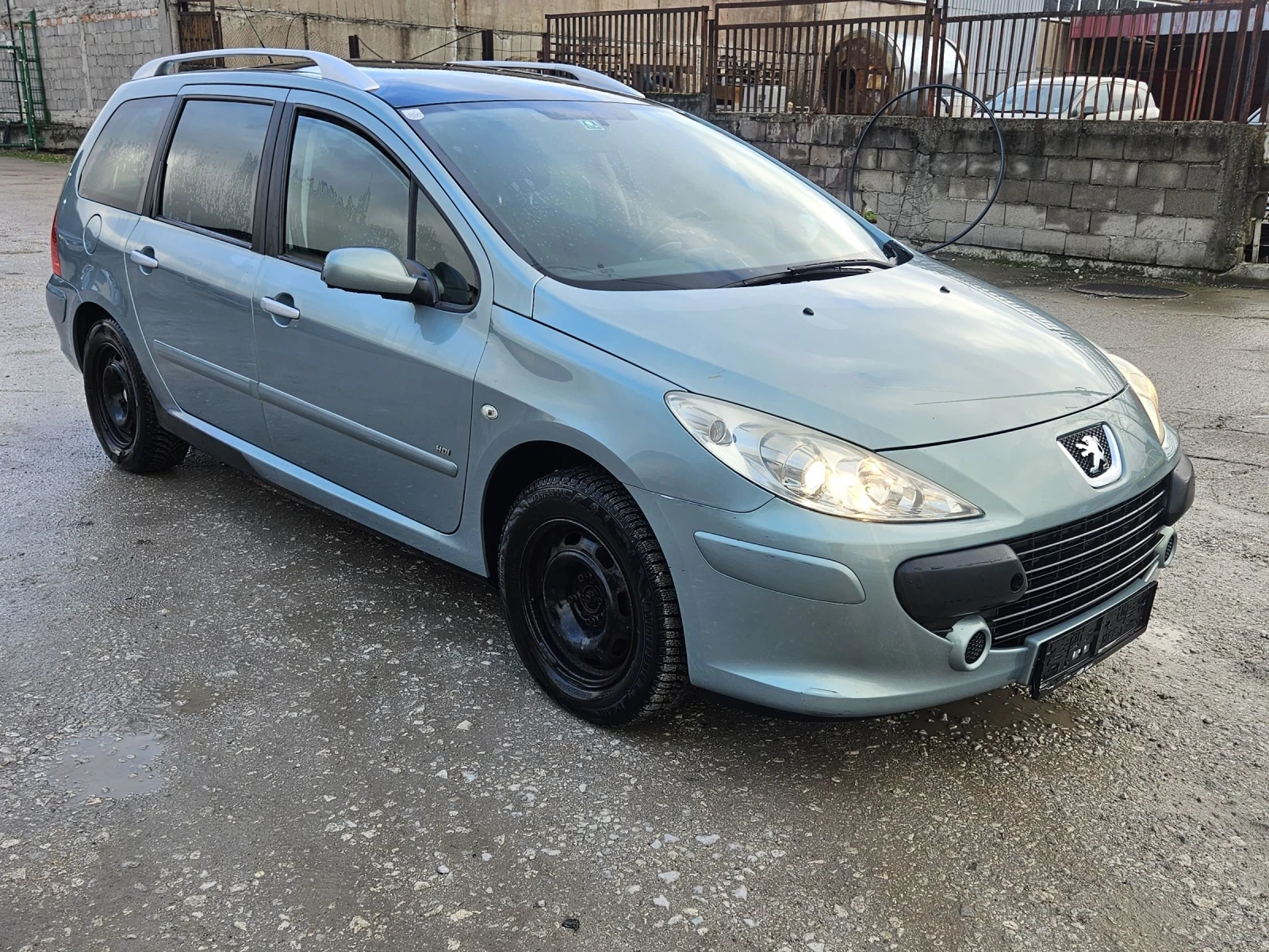 Peugeot 307 1.6 HDI* 90ps* Климатроник* Face-Lift , снимка 2 - Автомобили и джипове - 54055330