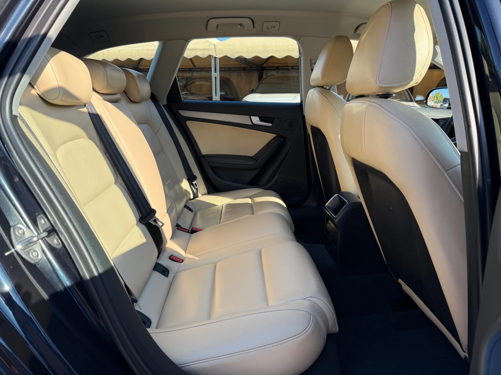 Audi A4 2.0TDI 150к.с. 100% РЕАЛНИ КИЛОМЕТРИ - ДОКАЗУЕМИ !, снимка 15 - Автомобили и джипове - 54227843
