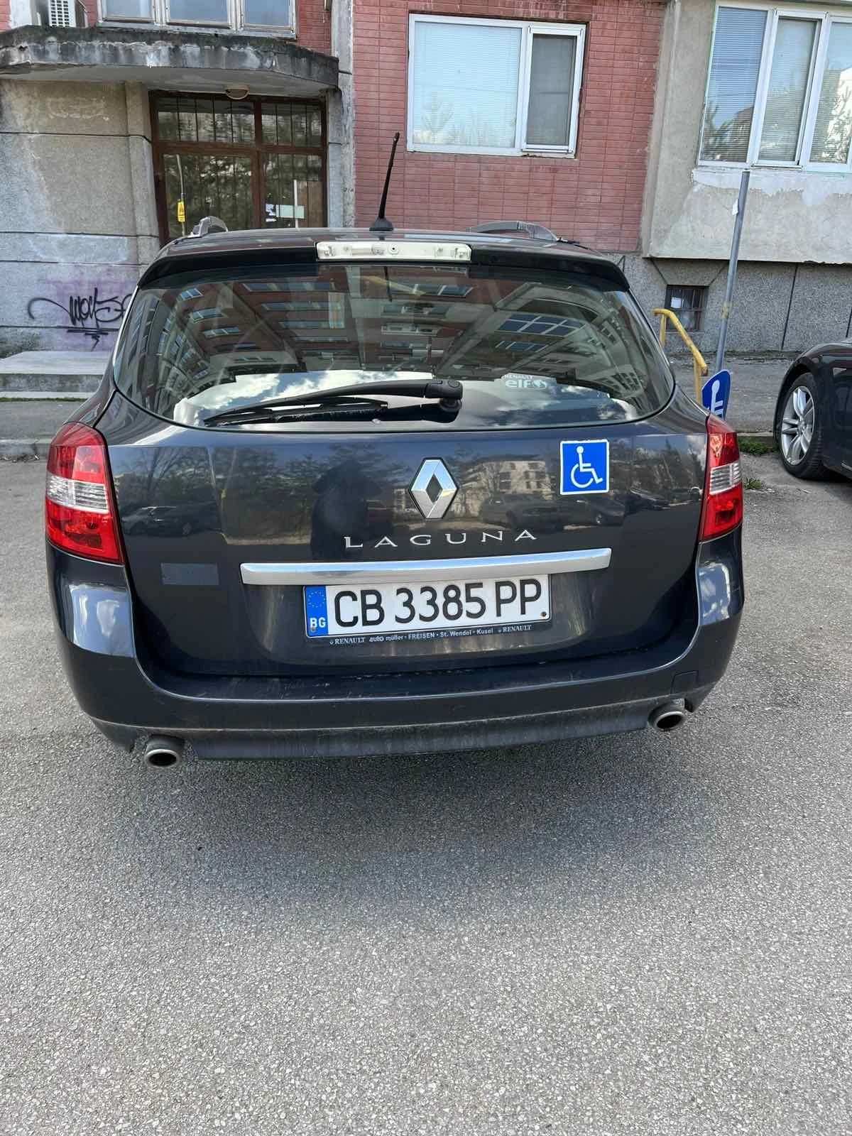 Renault Laguna, снимка 3 - Автомобили и джипове - 54240904