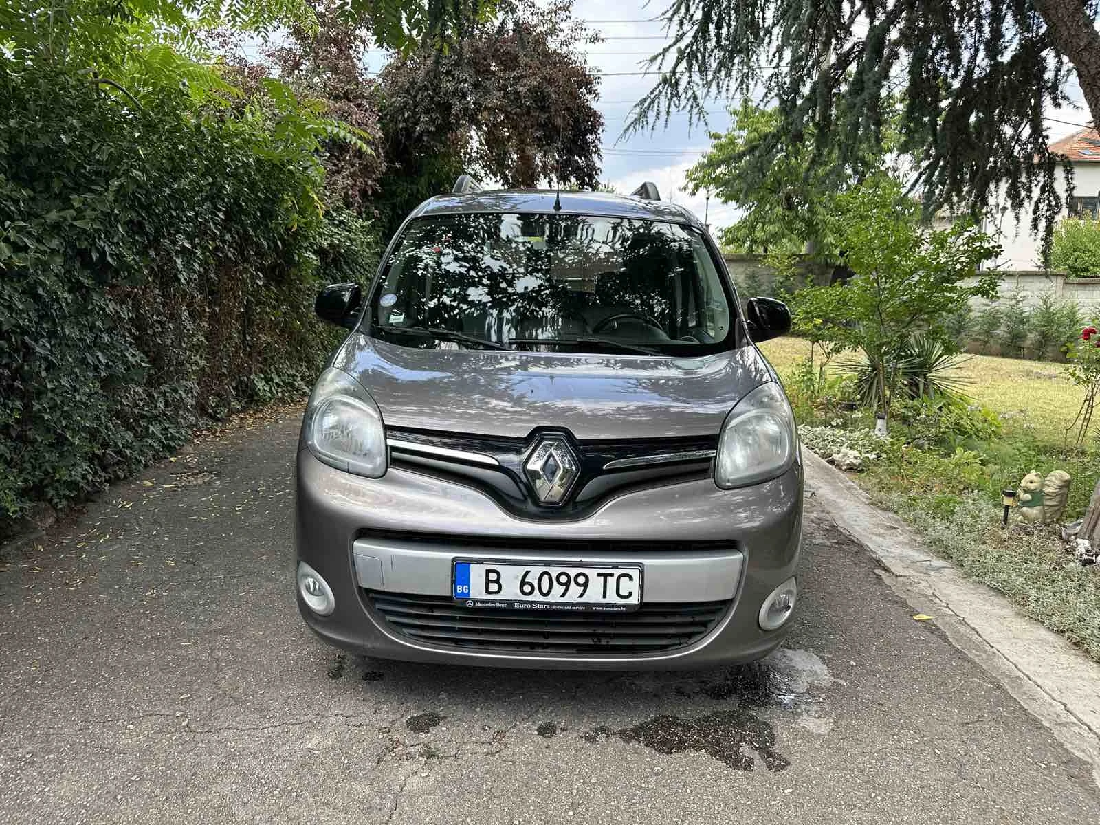 Renault Kangoo 1, 2 Turbo, снимка 3 - Автомобили и джипове - 55384876