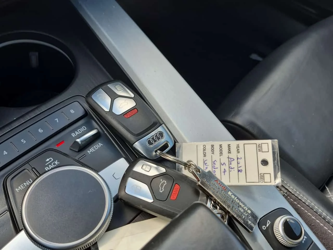 Audi S4 PROGRESSIV/CARFAX/ФИНАНСИРАНЕ, снимка 8 - Автомобили и джипове - 55534877