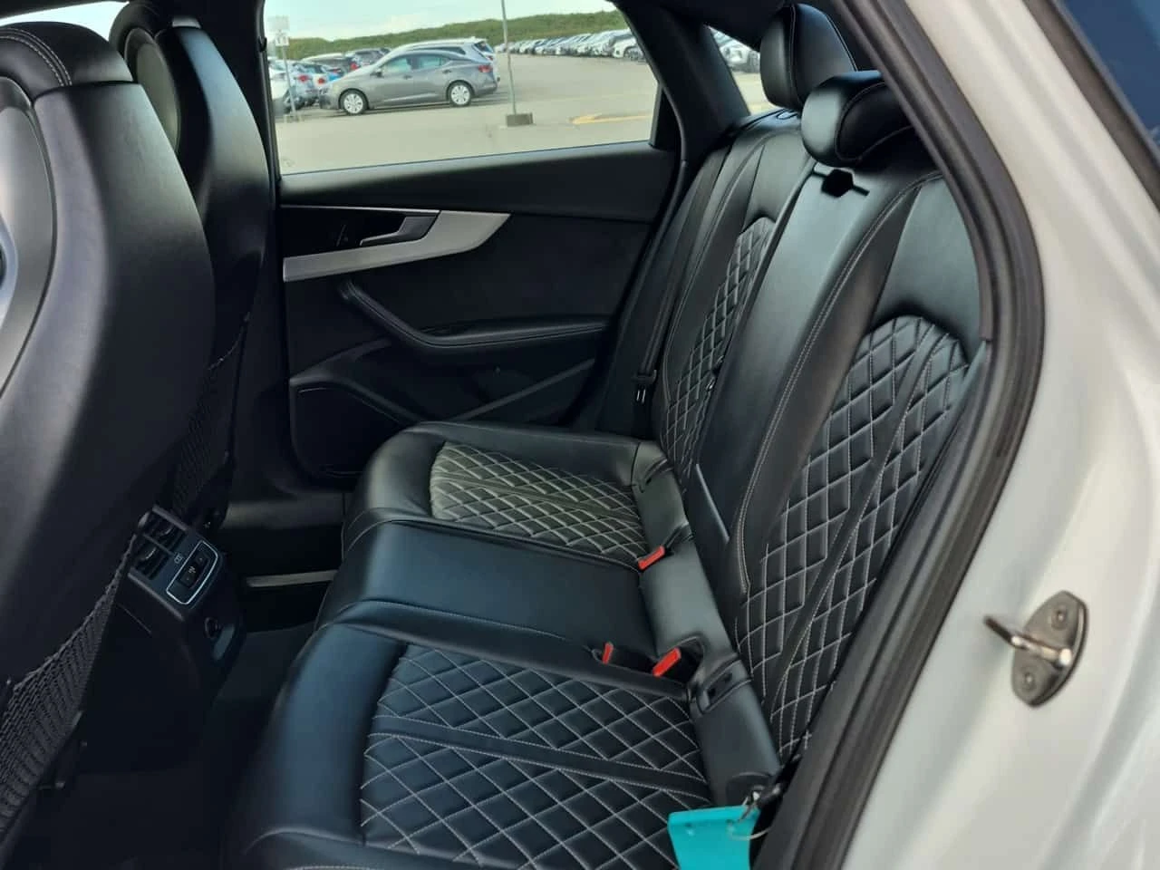 Audi S4 PROGRESSIV/CARFAX/ФИНАНСИРАНЕ, снимка 12 - Автомобили и джипове - 55534877