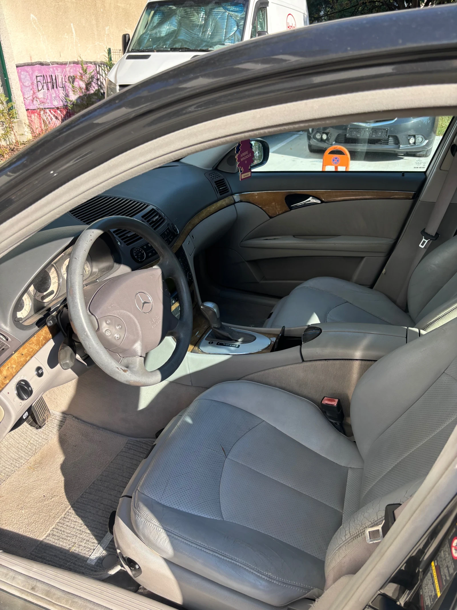 Mercedes-Benz E 270, снимка 5 - Автомобили и джипове - 55629660