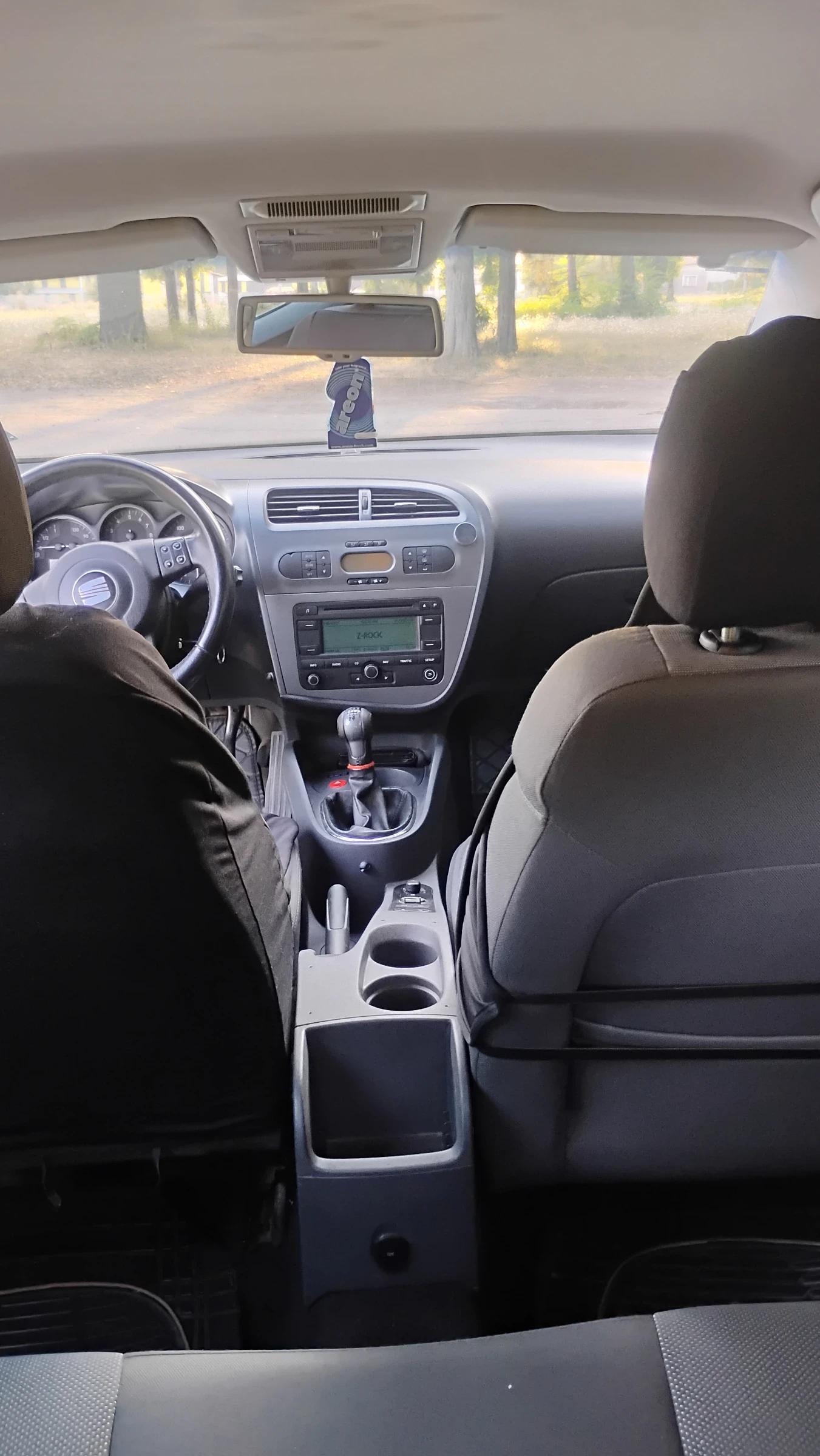 Seat Leon Хечбек, снимка 7 - Автомобили и джипове - 55647389