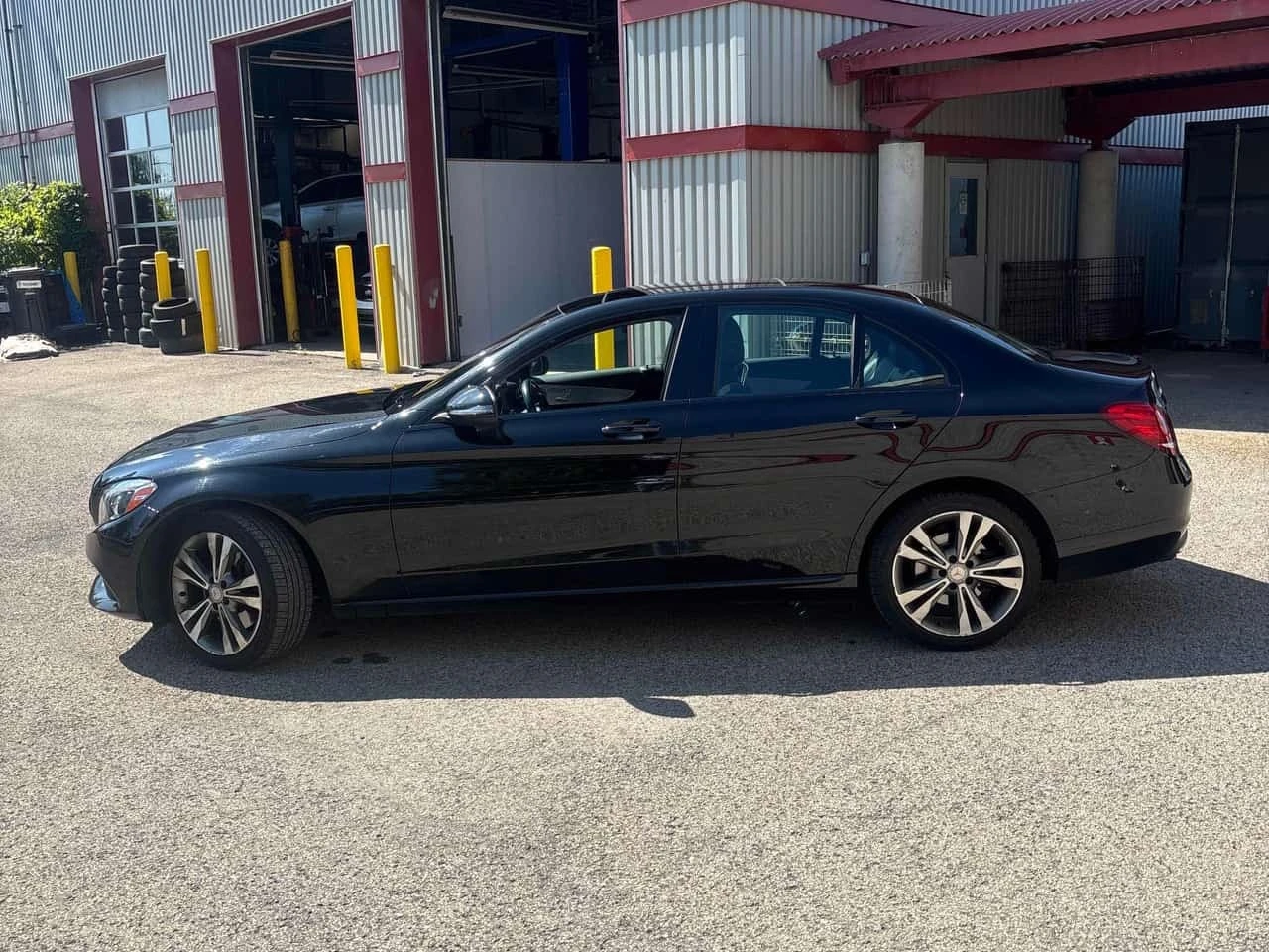 Mercedes-Benz C 300 * CARFAX * ��� ������������ ������ | Mobile.bg � ����������� 2