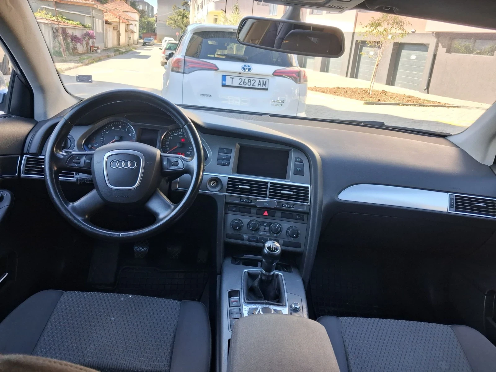 Audi A6 2.4 BDW, снимка 10 - Автомобили и джипове - 56337489
