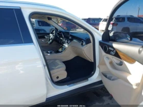 Mercedes-Benz GLC 300 * 4MATIC* KEYLESS* ПОДГРЕВ* ПАНО*  | Auto.bg — изображение 9