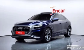 ������ Audi Q8