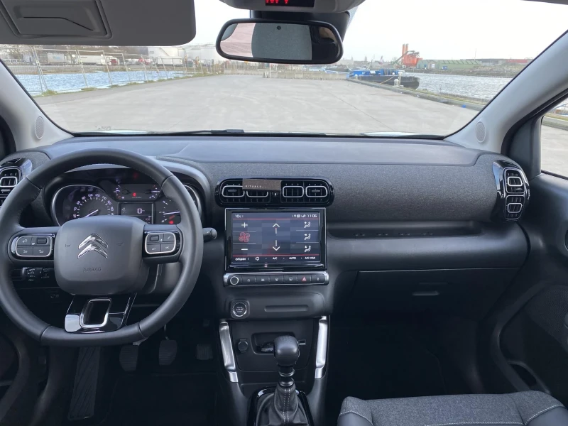 Citroen C3 Aircross, снимка 12 - Автомобили и джипове - 48419093