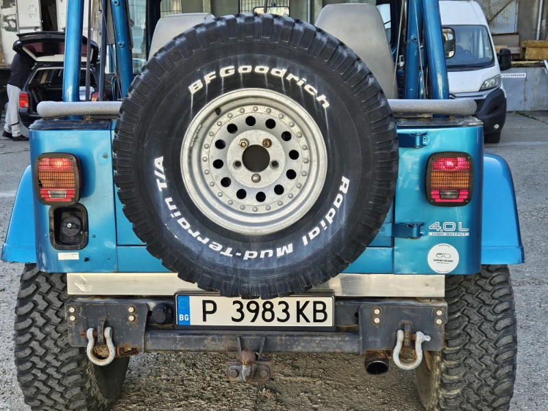 Jeep Wrangler  SE 4.0L 5-Speed, снимка 3 - Автомобили и джипове - 49376394