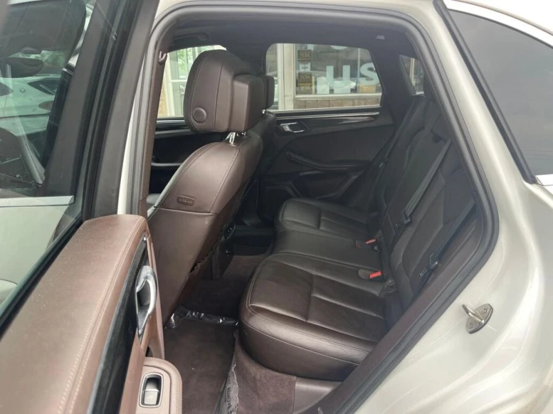 Porsche Macan S * * CARFAX * * АВТО КРЕДИТ * * , снимка 13 - Автомобили и джипове - 52641340