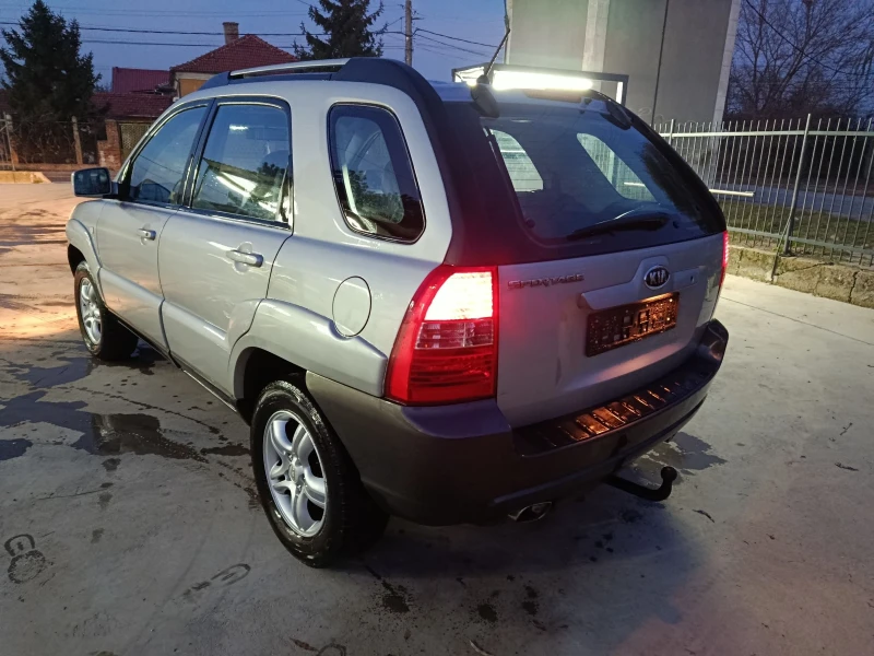 Kia Sportage 2.0 дизел  4х4, снимка 3 - Автомобили и джипове - 52841035