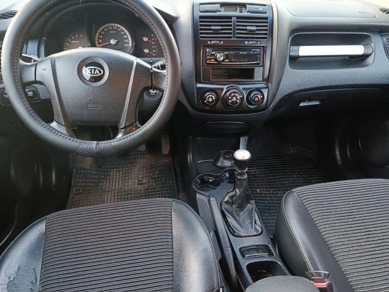 Kia Sportage 2.0 дизел  4х4, снимка 10 - Автомобили и джипове - 52841035