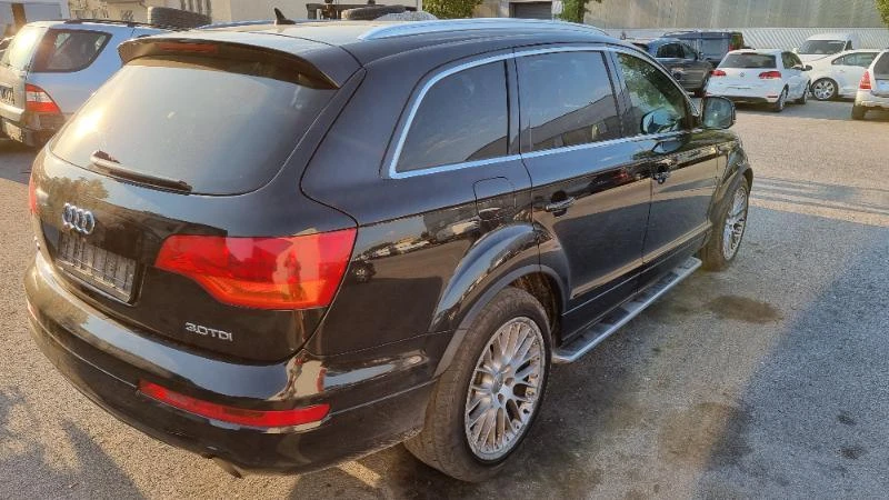 Audi Q7 На части 3.0тди 239кс S line, снимка 6 - Автомобили и джипове - 49481718