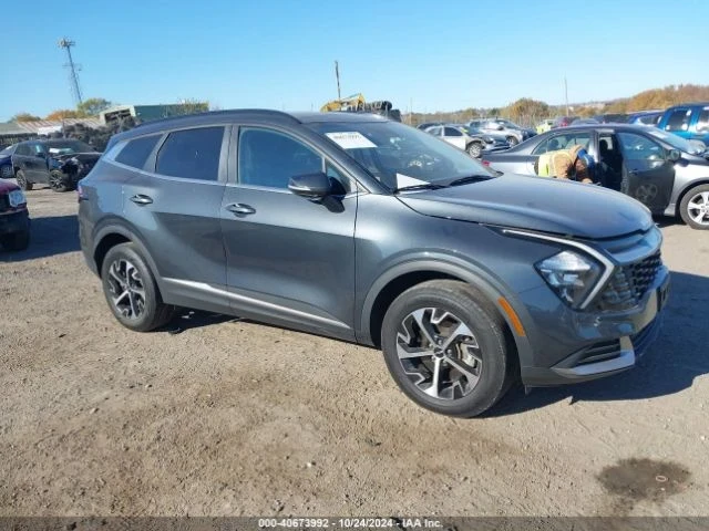 Kia Sportage, снимка 1 - Автомобили и джипове - 48725830