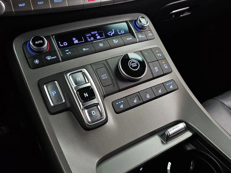Hyundai Palisade 3.8 290 hp Automatic, снимка 9 - Автомобили и джипове - 55816838