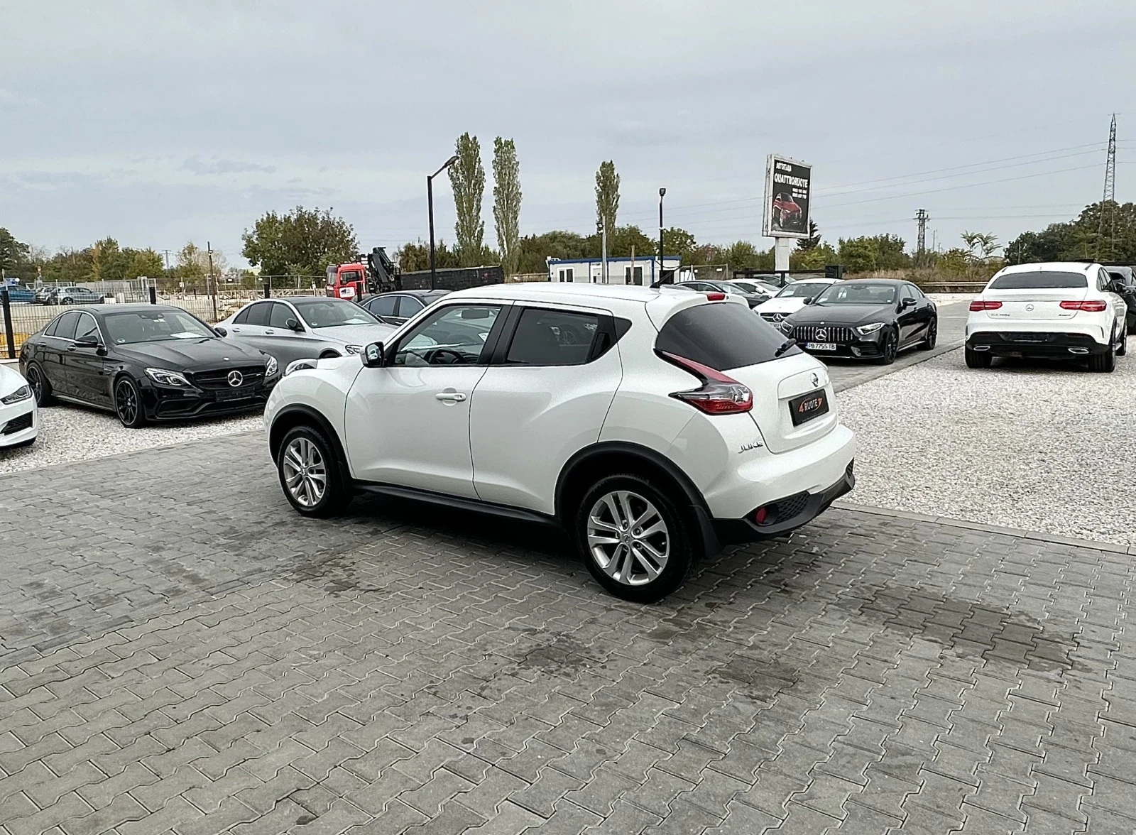 Nissan Juke 1.6i Автоматик * Facelift*  - изображение 6