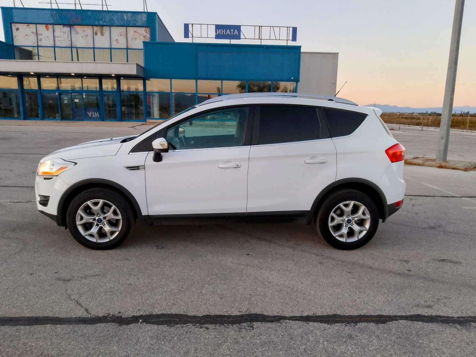 Ford Kuga 2.0.140кс. - изображение 4