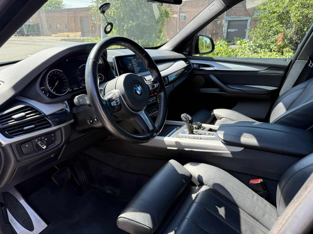 BMW X5 xDrive35i* M-Sport* Shadow* Harman* Подгрев* Пано* - изображение 6