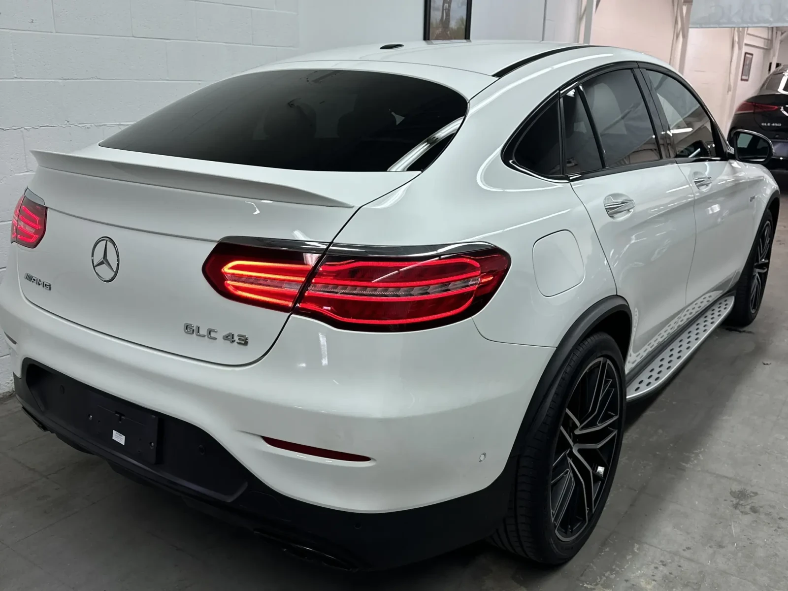 Mercedes-Benz GLC 43 AMG * 360 * NIGHT VISION * CARFAX * БЕЗ ПЪРВОНАЧАЛНА В - изображение 8