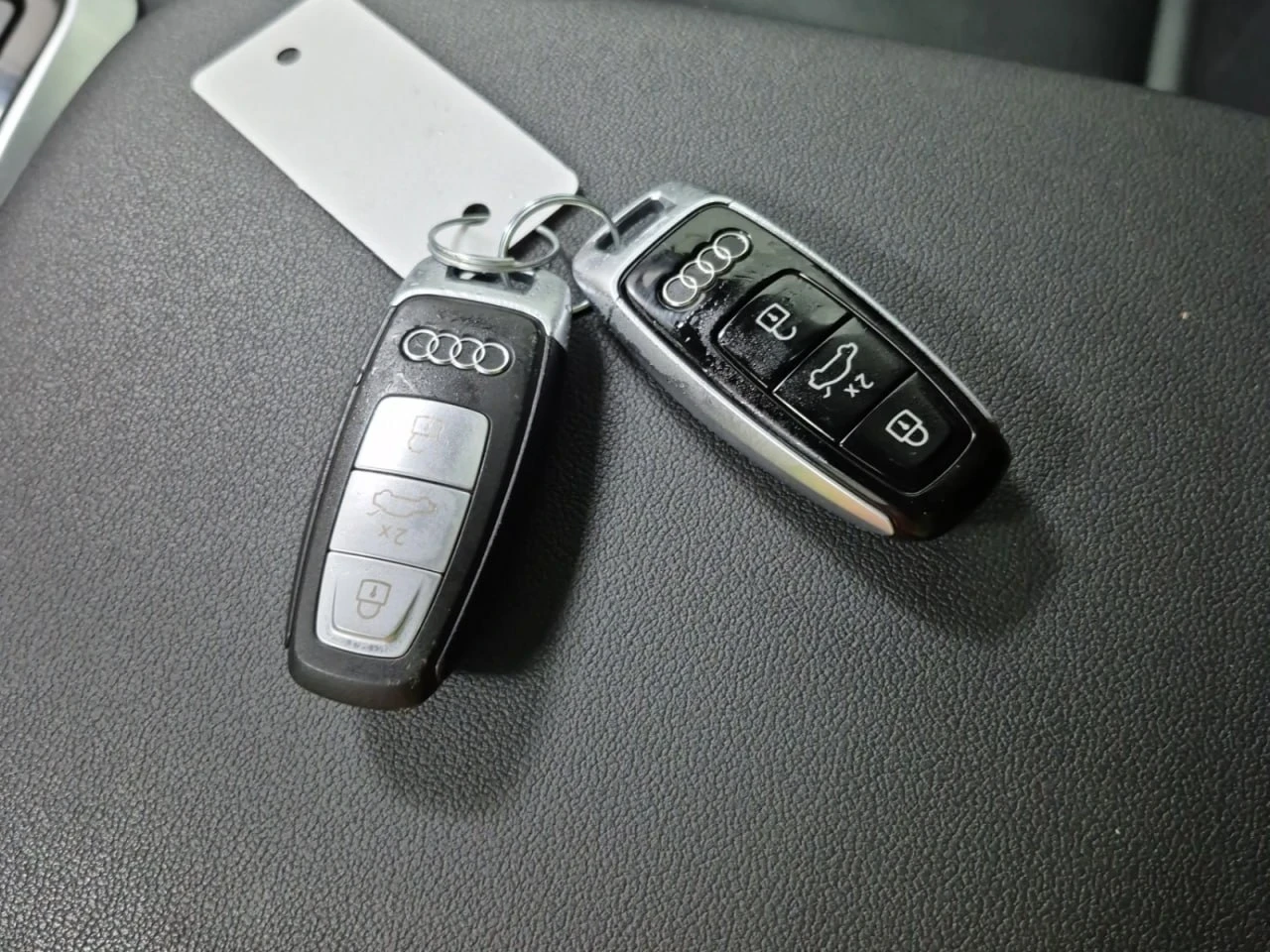 Audi Q8 * PROGRESSIV * CARFAX * ��� ������������ ������ | Mobile.bg � ����������� 17