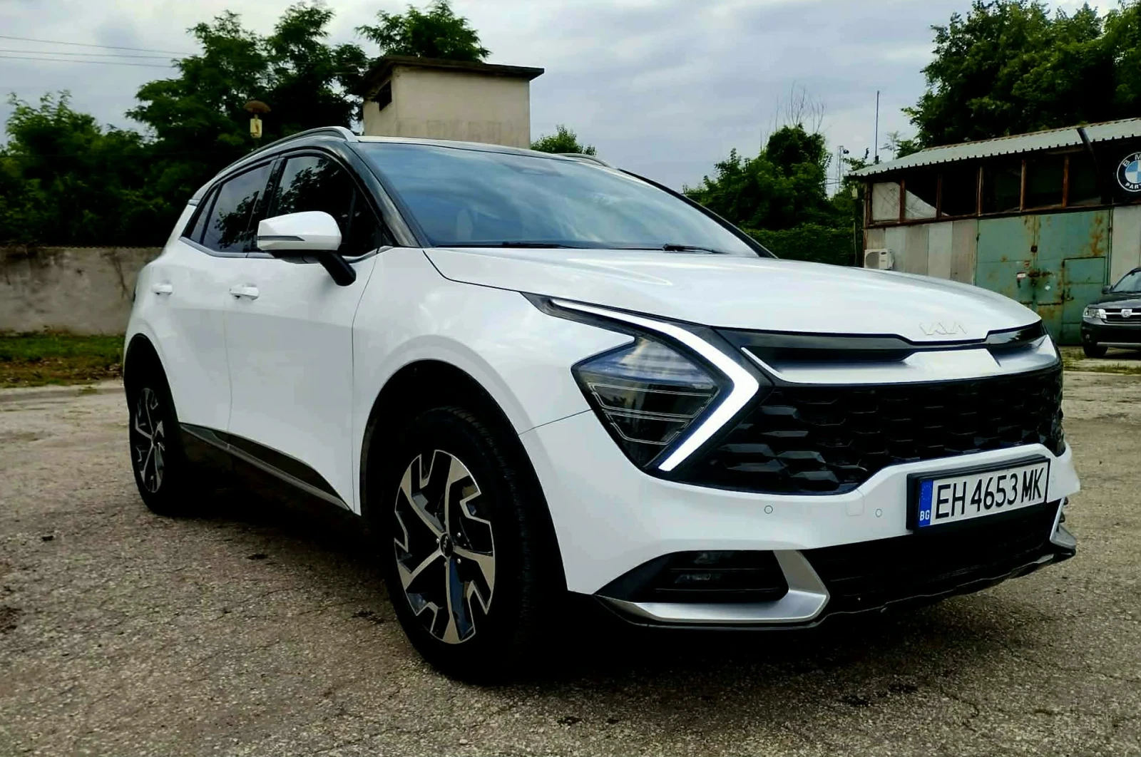Kia Sportage, снимка 4 - Автомобили и джипове - 52920344