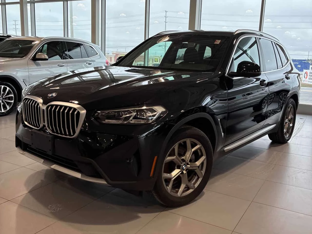 BMW X3 * xDrive30i * ПРЕДСТАВИТЕЛСТВО * АМБИЕНТНО * PANO, снимка 2 - Автомобили и джипове - 54098745