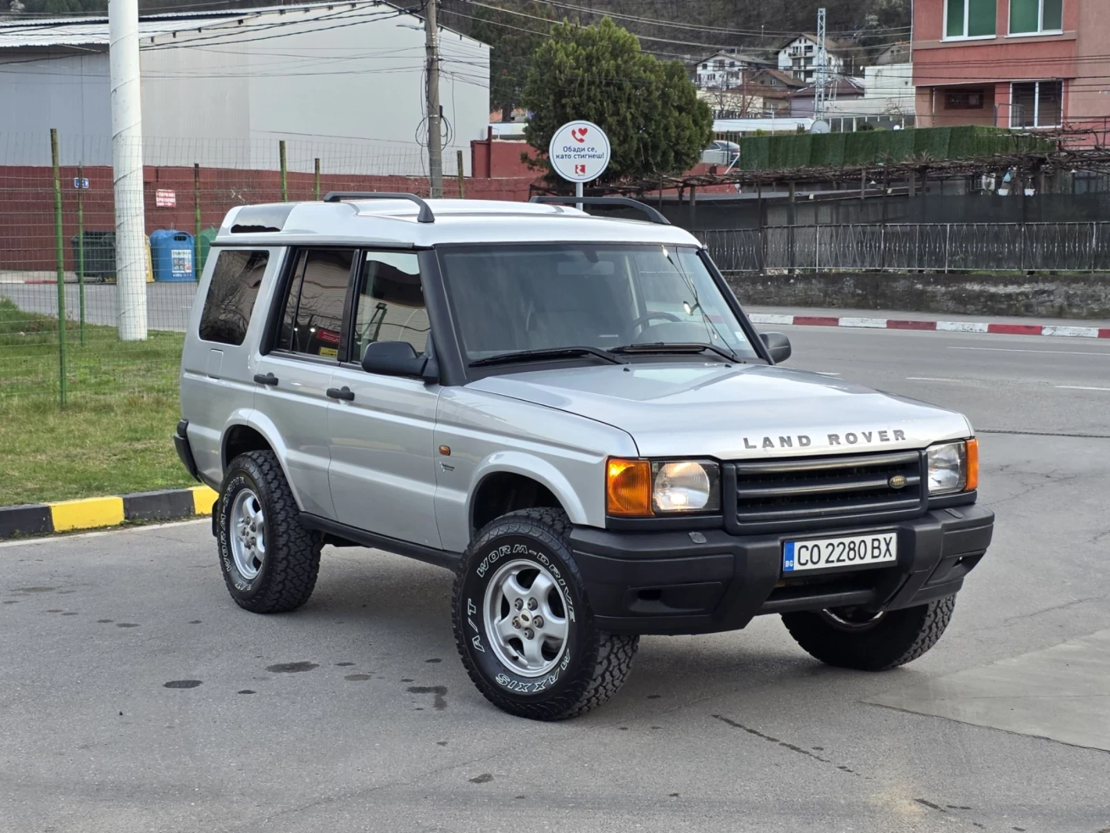 Land Rover Discovery 2.5 td5, снимка 2 - Автомобили и джипове - 54380342