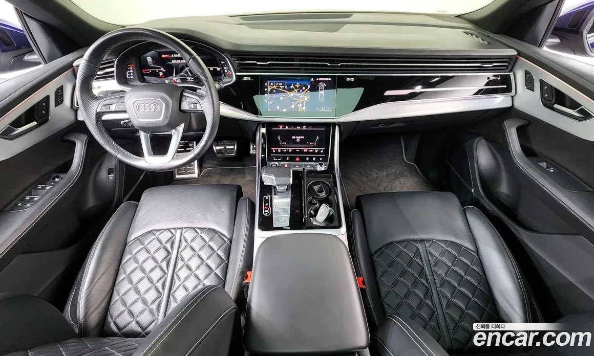 Audi Q8 2021г/8000кю/ намира се в Корея, снимка 6 - Автомобили и джипове - 54481949