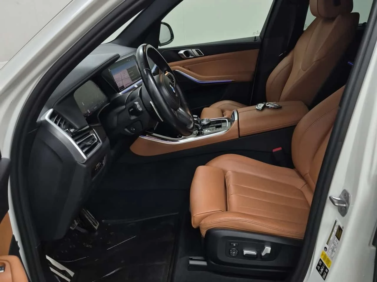 BMW X5 * xDrive40i * ПОДГРЕВИ * ПАНО * 2 КЛЮЧА * CARFAX *, снимка 5 - Автомобили и джипове - 54794253