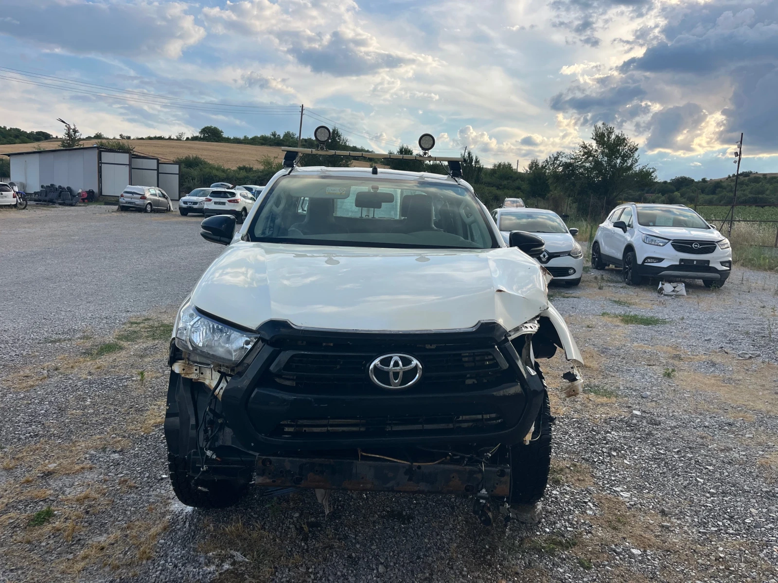 Toyota Hilux 2.4 2 ���� | Mobile.bg � ����������� 1