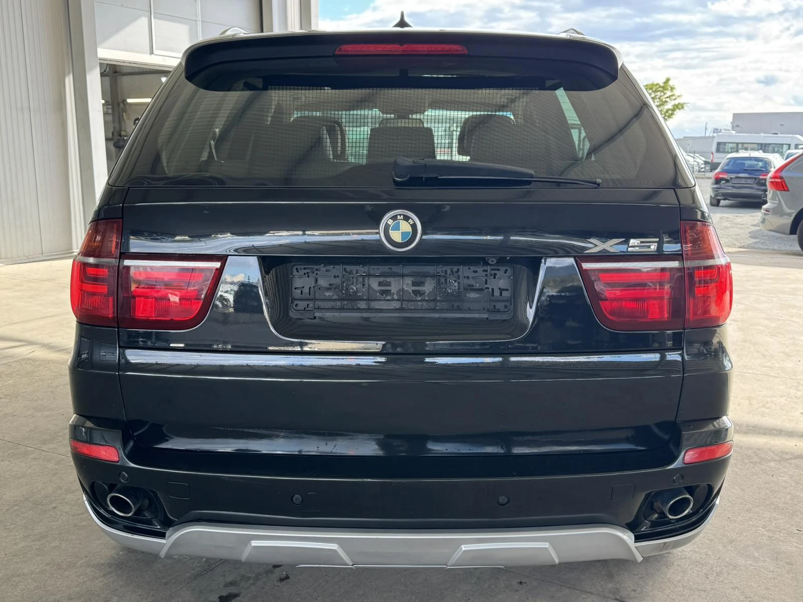 BMW X5 3.0d* 235ps* X Drive* АЕРО ПАКЕТ* НАВИ* КОЖА* ПАНО, снимка 4 - Автомобили и джипове - 56195507