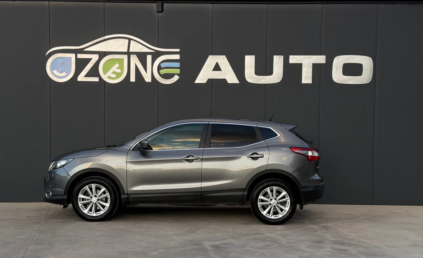 Nissan Qashqai 1.2/360/ПОДГРЕВ, снимка 2 - Автомобили и джипове - 56217301
